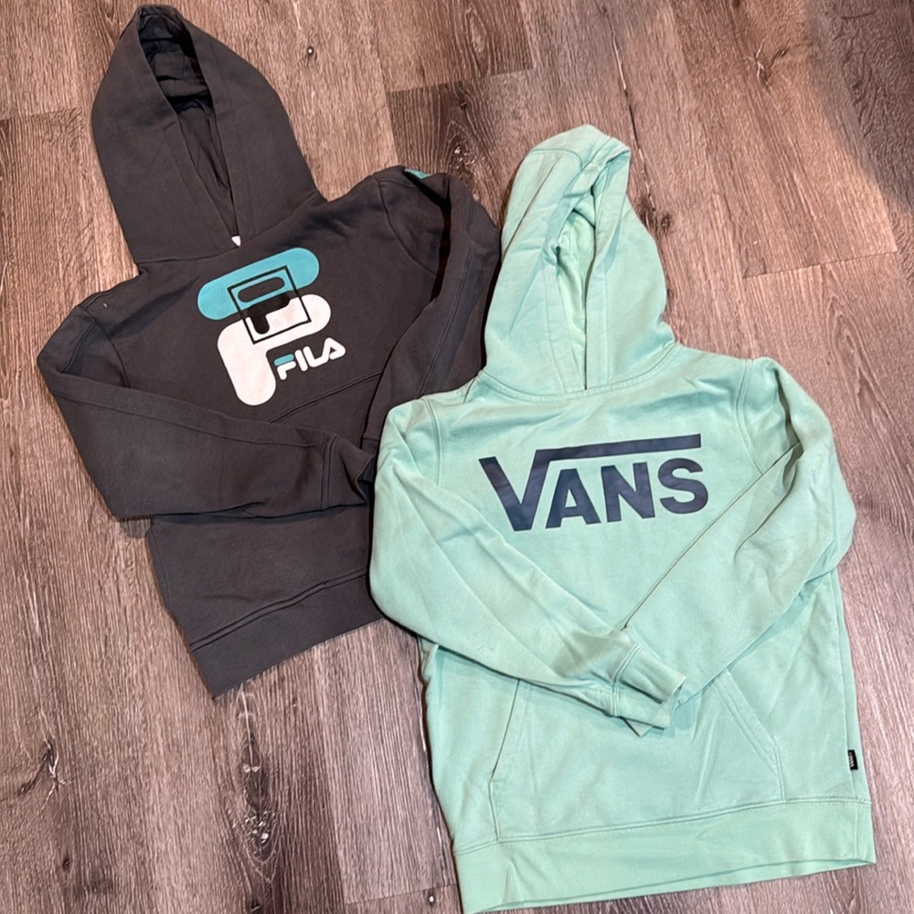 Set of 2 hoodies, Fila and Vans